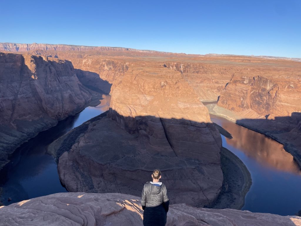 visiting horseshoe bend arizona sunrise 2