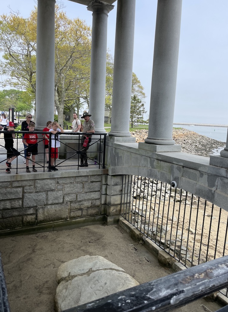 plymouth rock things to do in plymouth massachusetts