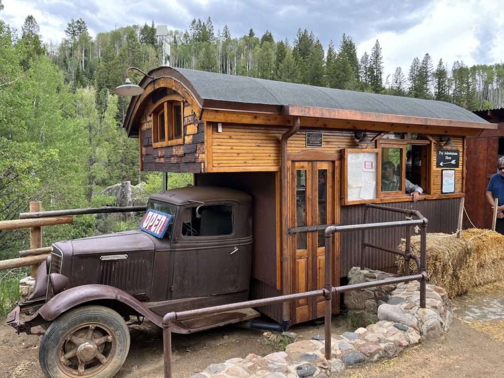strawberry hot springs steam boat springs colorado mountains 4