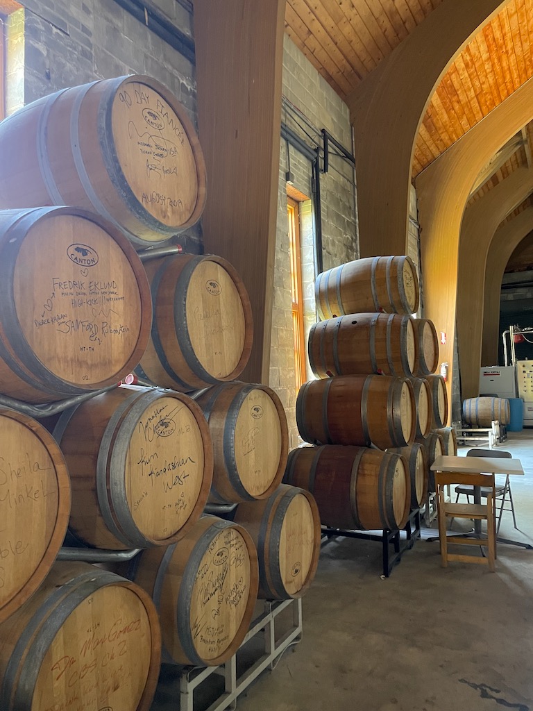 duck walk vineyards tasting room barrel room wineries long island new york the hamptons water mill