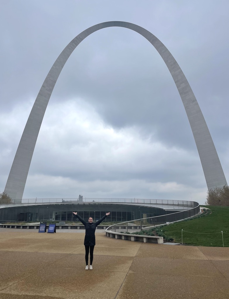 gateway arch national park st louis missouri winter