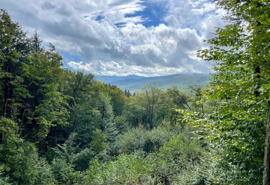 mountain views hiking franconia notch state park white mountains new hampshire