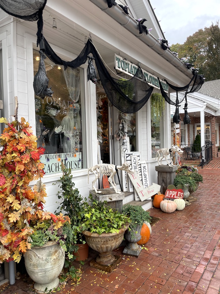 halloween decorations storefront topiaire flower shop southampton new york the hamptons fall