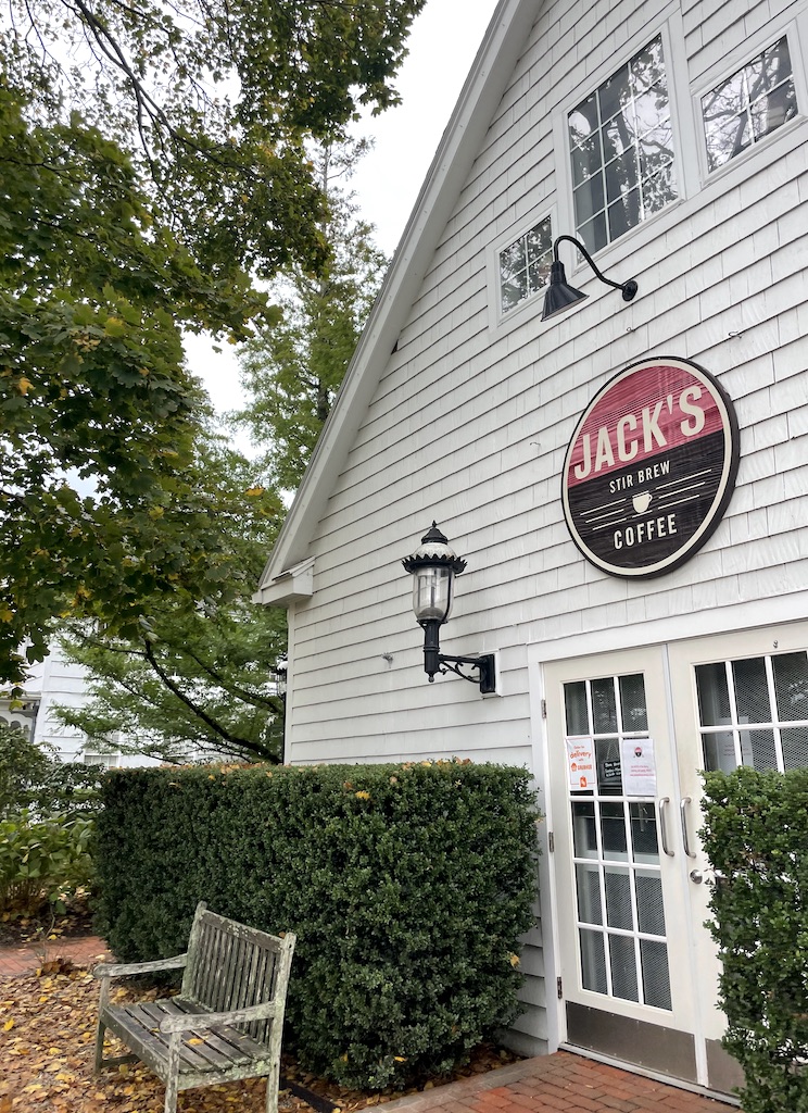 jacks stir brew coffee amagansett new york the hamptons during fall