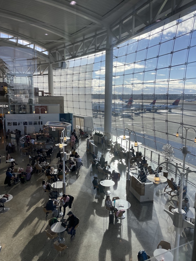 seattle international airport dining area holiday travel