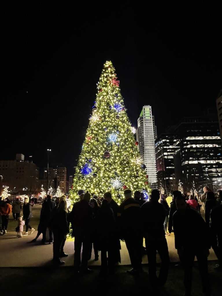 RiverFront Gene Leahy Mall tree lighting christmas holly days at the RiverFront omaha nebraska