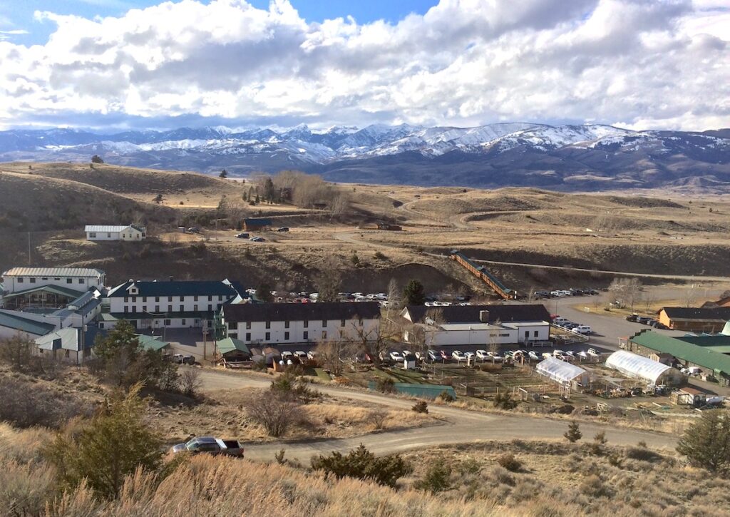 chico hot springs pray montana