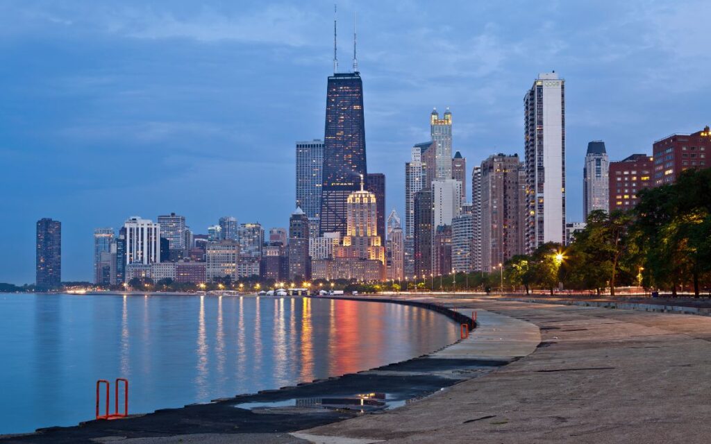 chicago skyline lake michigan the loop illinois