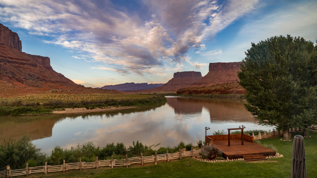 Red Cliffs Lodge outdoor deck colorado river moab utah