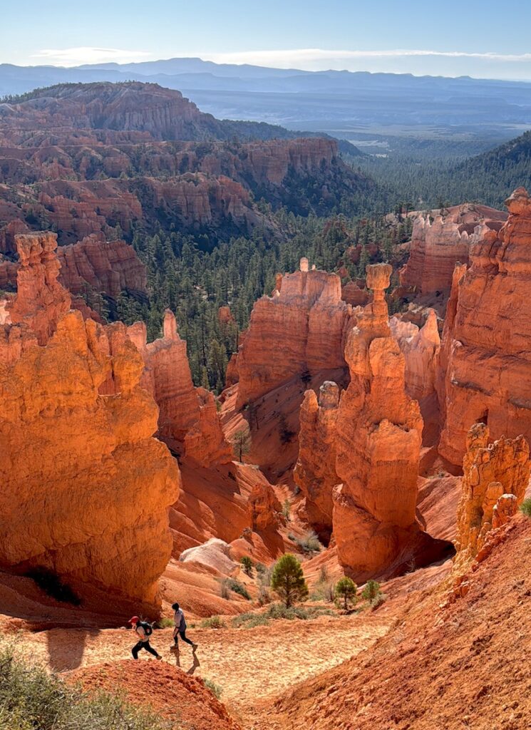 hikers on navajo loop queens garden bryce canyon national park utah