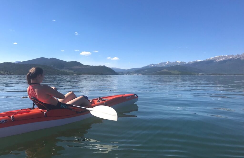 kayaking dillon reservoir summer frisco colorado