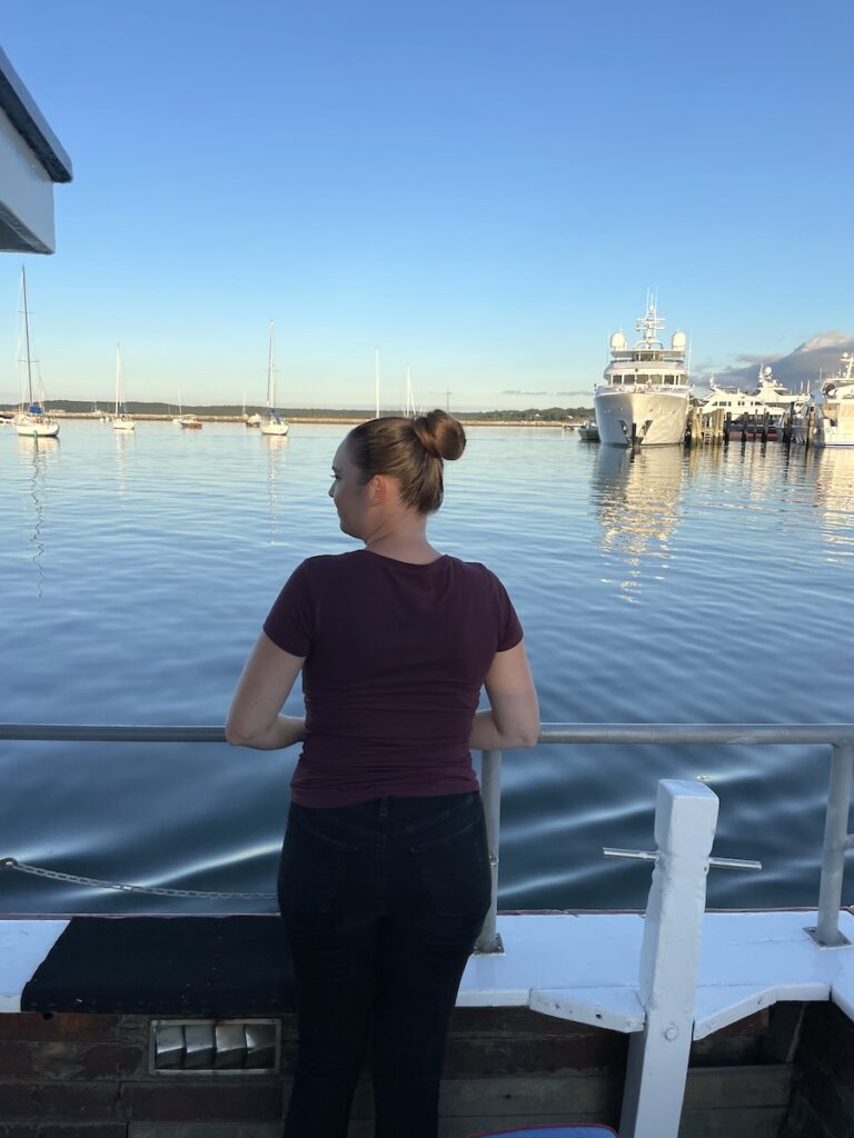 hamptons boat tour american beauty cruises new york