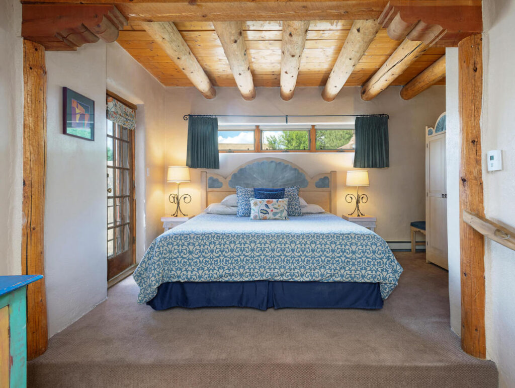guest room suite inn on la loma plaza taos bed and breakfast new mexico