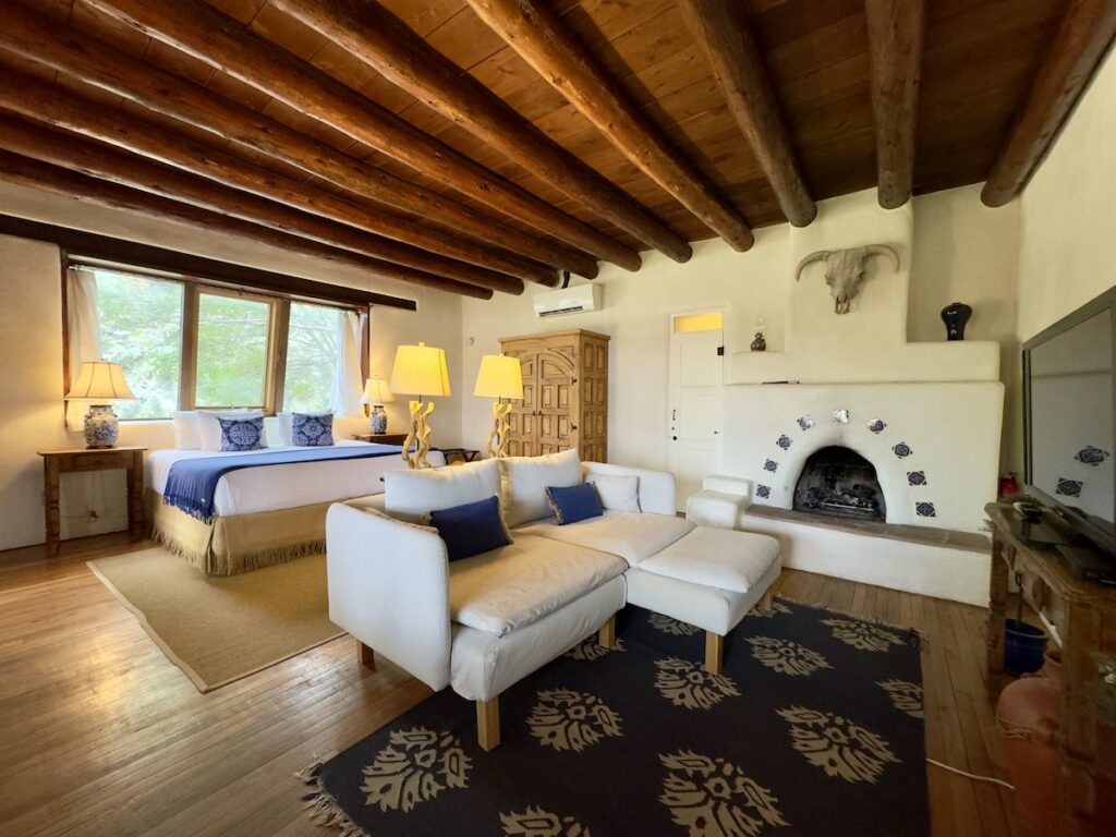 luxury bed and breakfast old taos guesthouse bed and breakfast taos new mexico